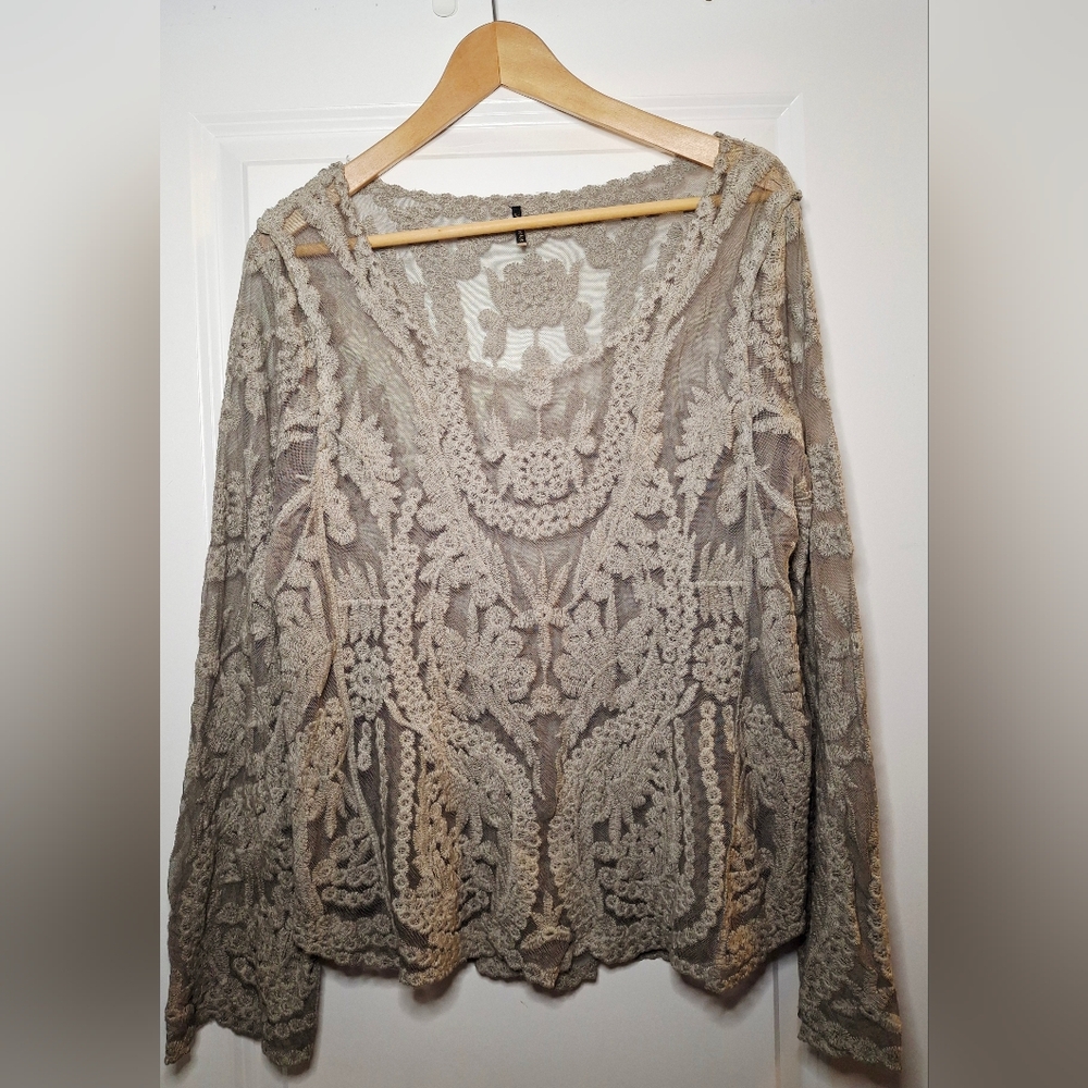 Soya Concept Gorgeous Lace Long Sleeve Top (XL)